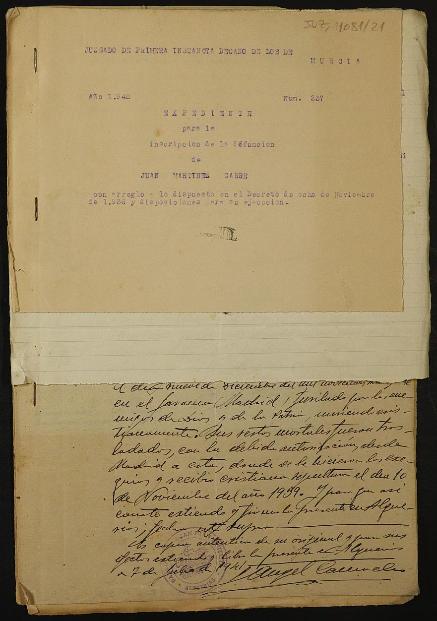 Expediente nº 237/1942 del Juzgado de Primera Instancia de Murcia para la inscripción en el Registro Civil por la defunción en el frente de Juan Martínez Garre.